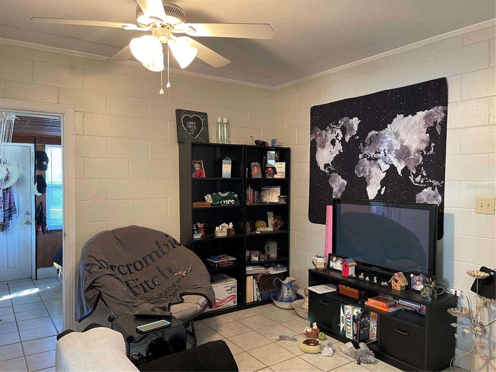30 LAKESIDE AVE, UMATILLA, FL, 32784