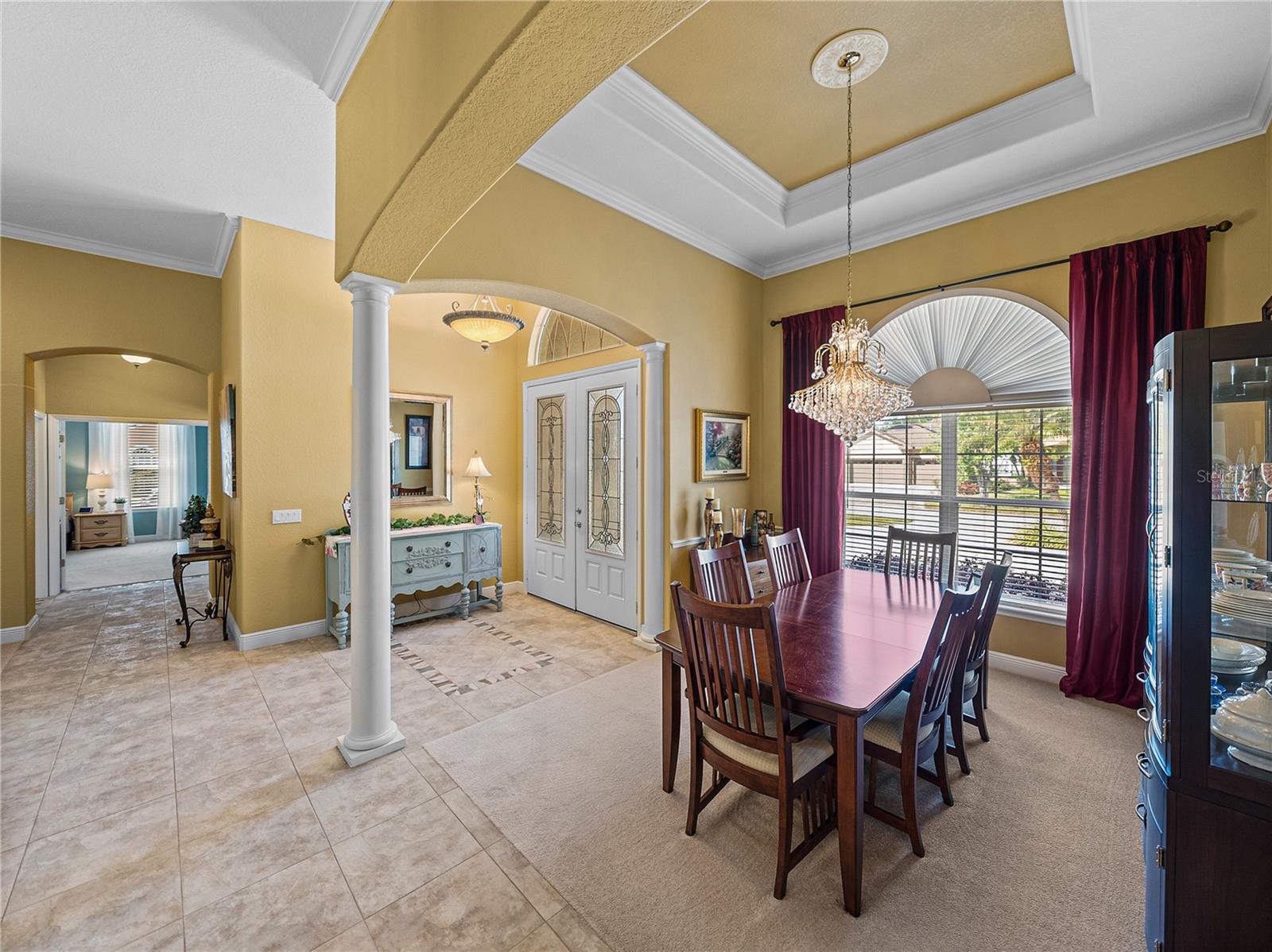 1111 CARRIAGE PARK DR, VALRICO, FL, 33594