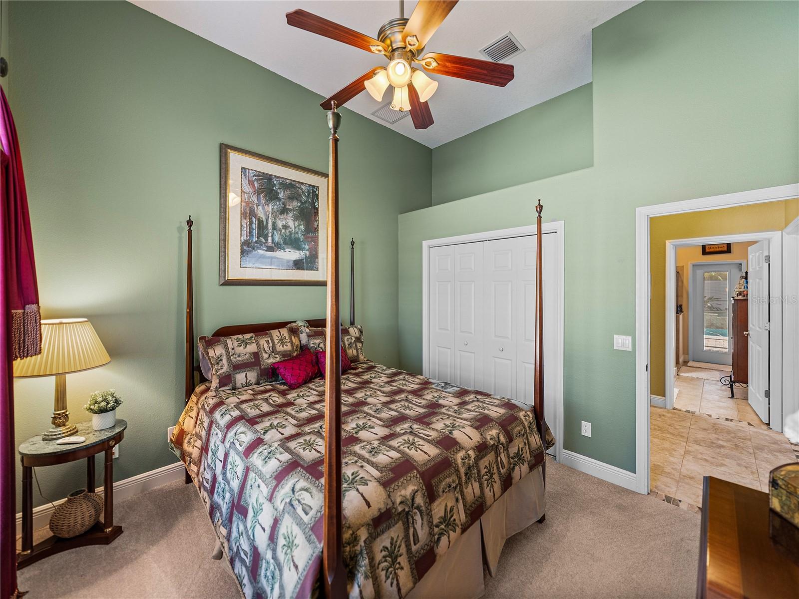 1111 CARRIAGE PARK DR, VALRICO, FL, 33594