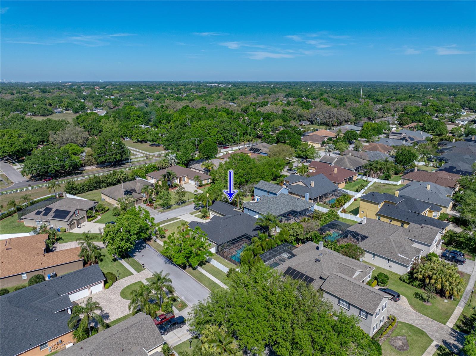 1111 CARRIAGE PARK DR, VALRICO, FL, 33594