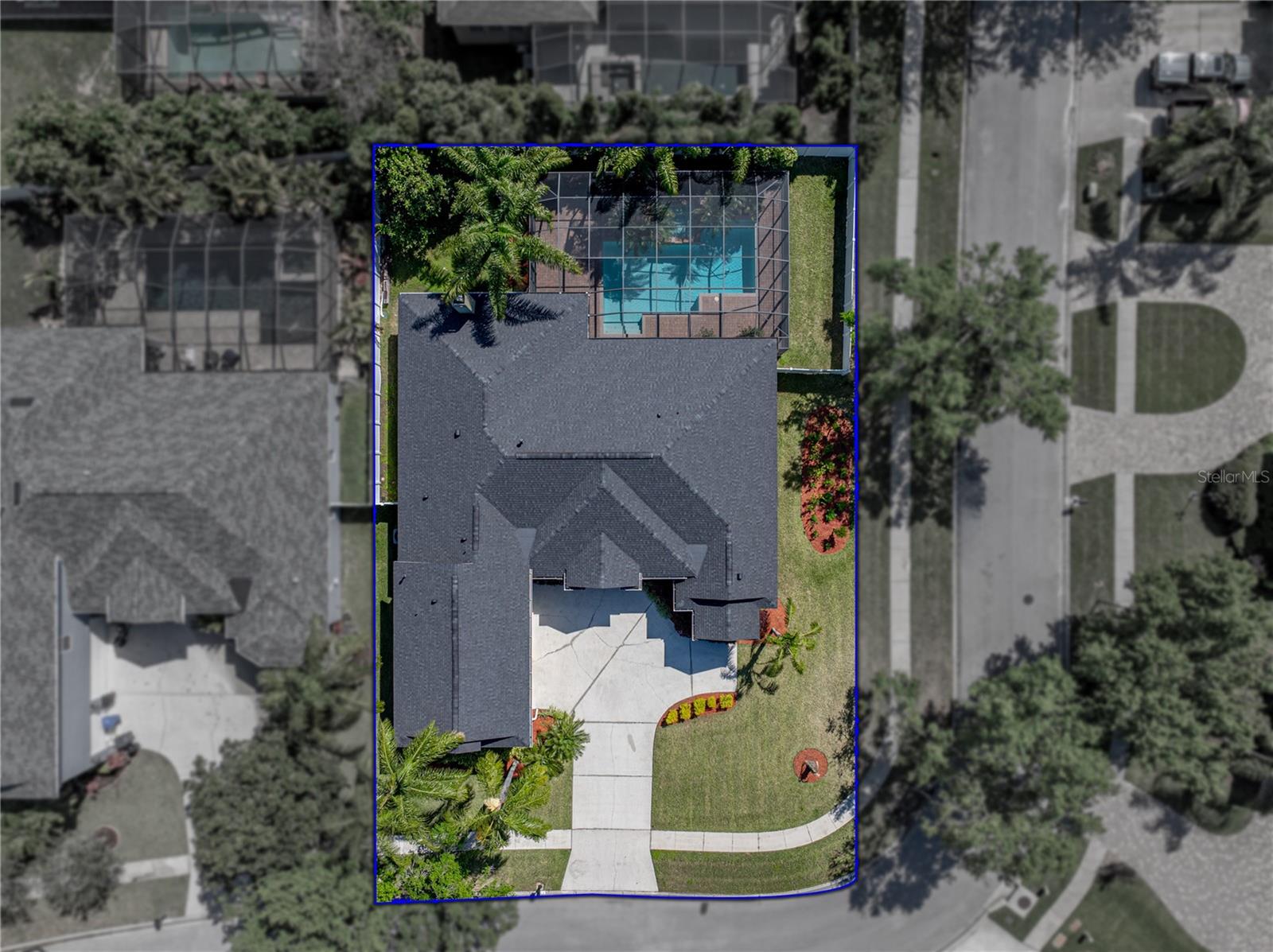 1111 CARRIAGE PARK DR, VALRICO, FL, 33594