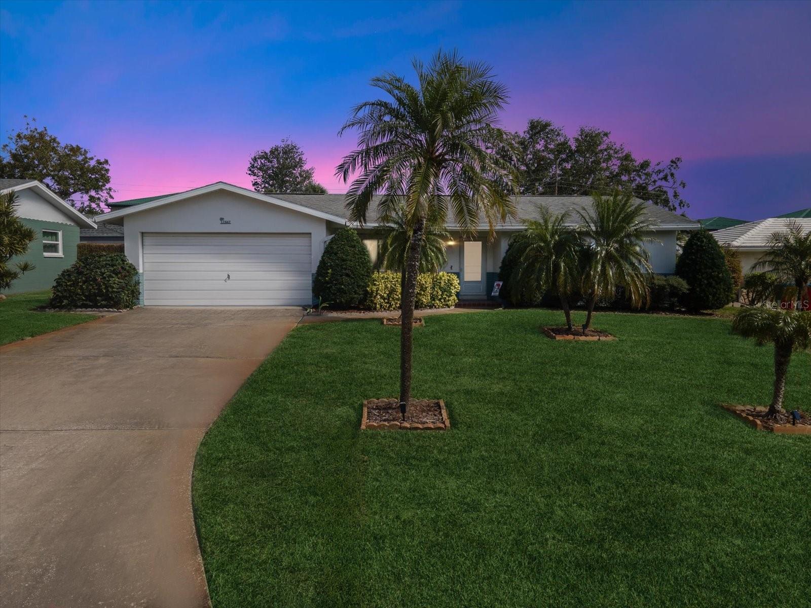 7547 BARRY CT, SEMINOLE, FL, 33772
