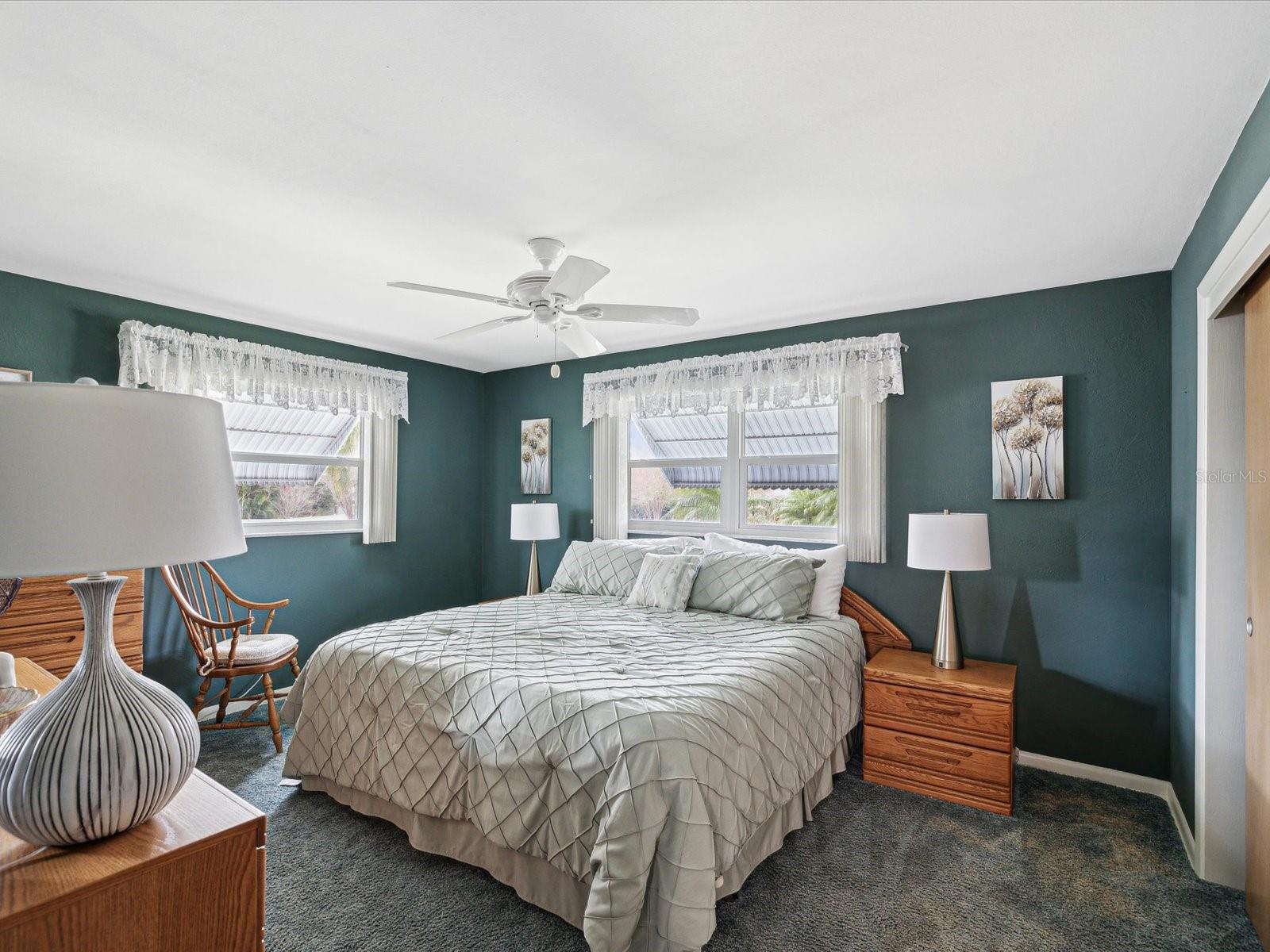 7547 BARRY CT, SEMINOLE, FL, 33772