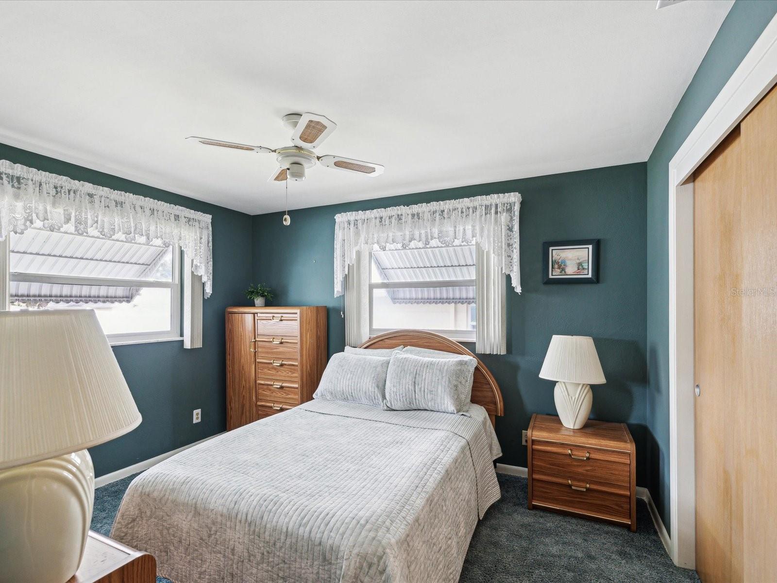 7547 BARRY CT, SEMINOLE, FL, 33772
