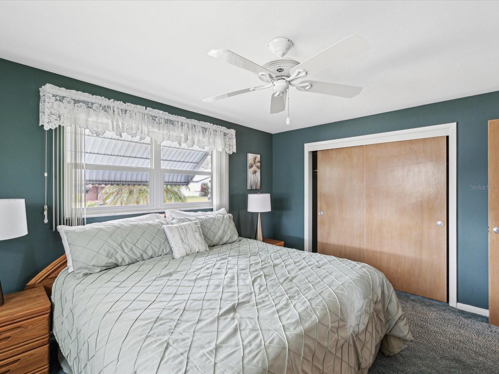 7547 BARRY CT, SEMINOLE, FL, 33772