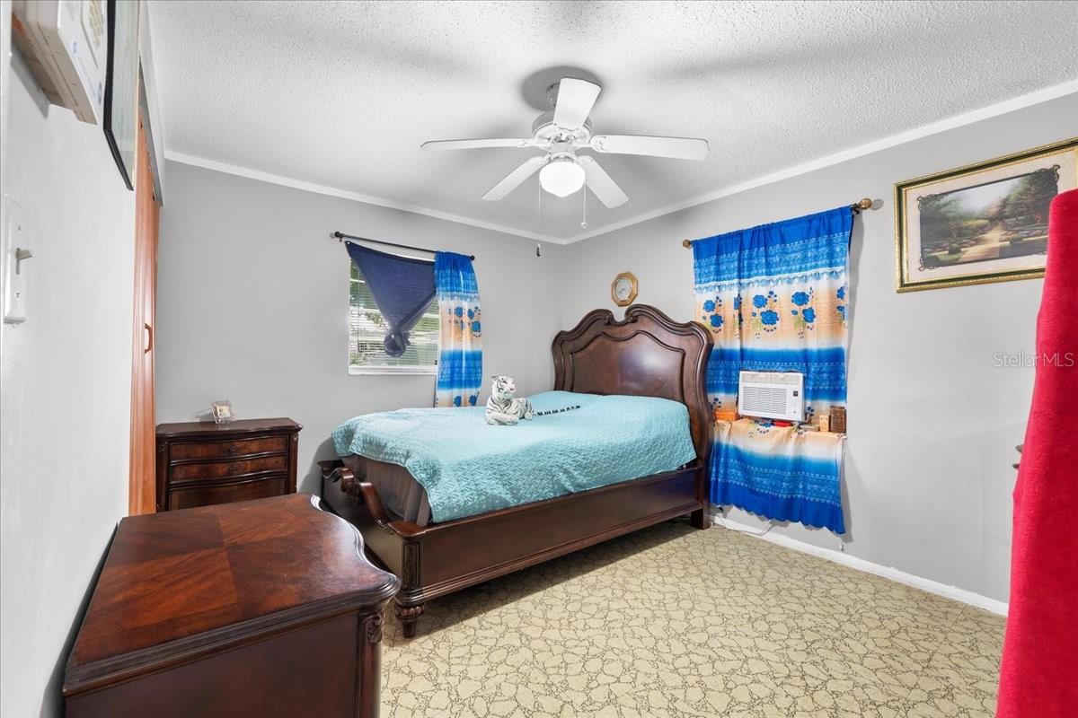 1330 SKYVIEW BLVD, LAKELAND, FL, 33801