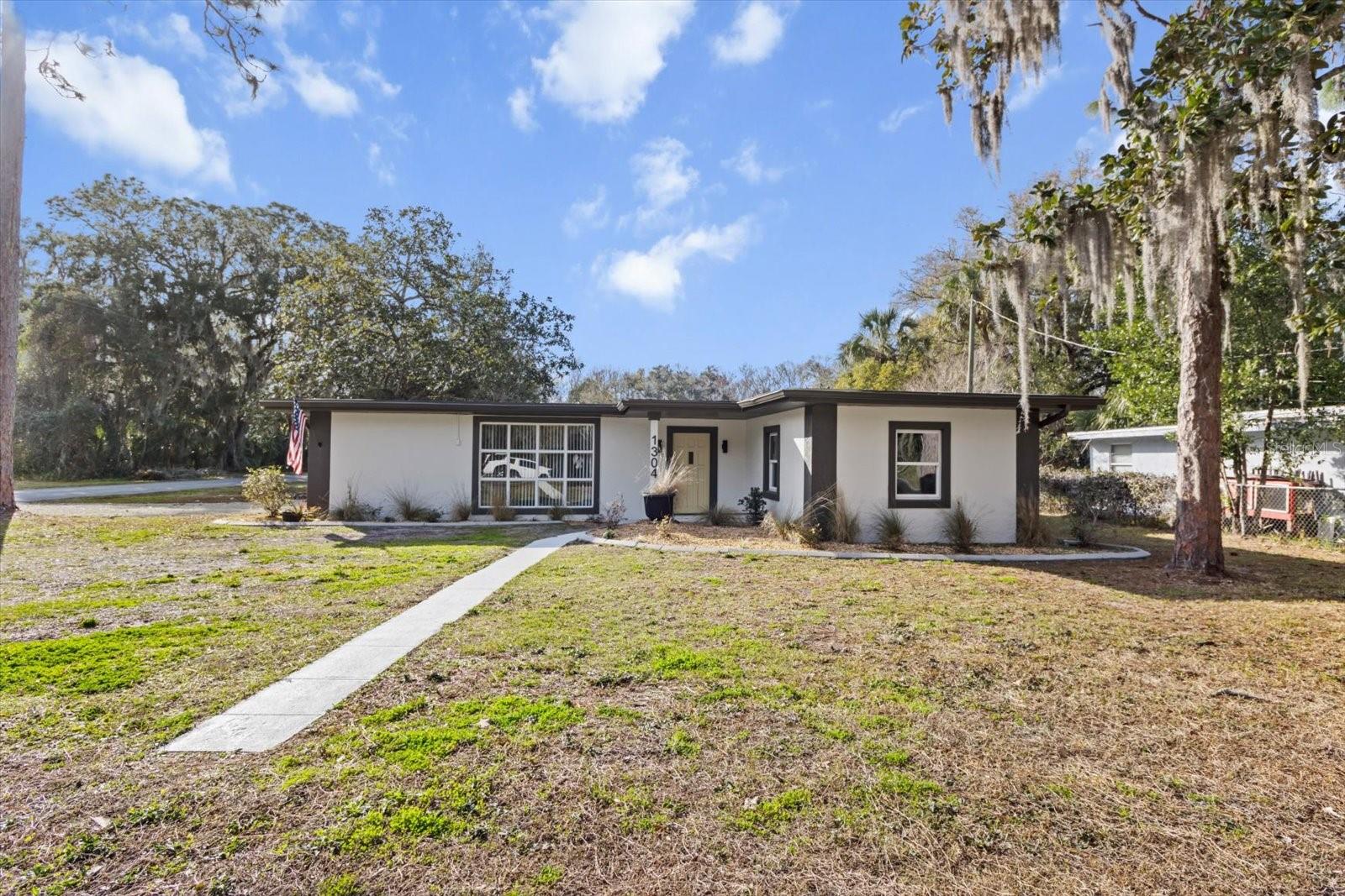 1304 NE 5TH AVE, CRYSTAL RIVER, FL, 34428