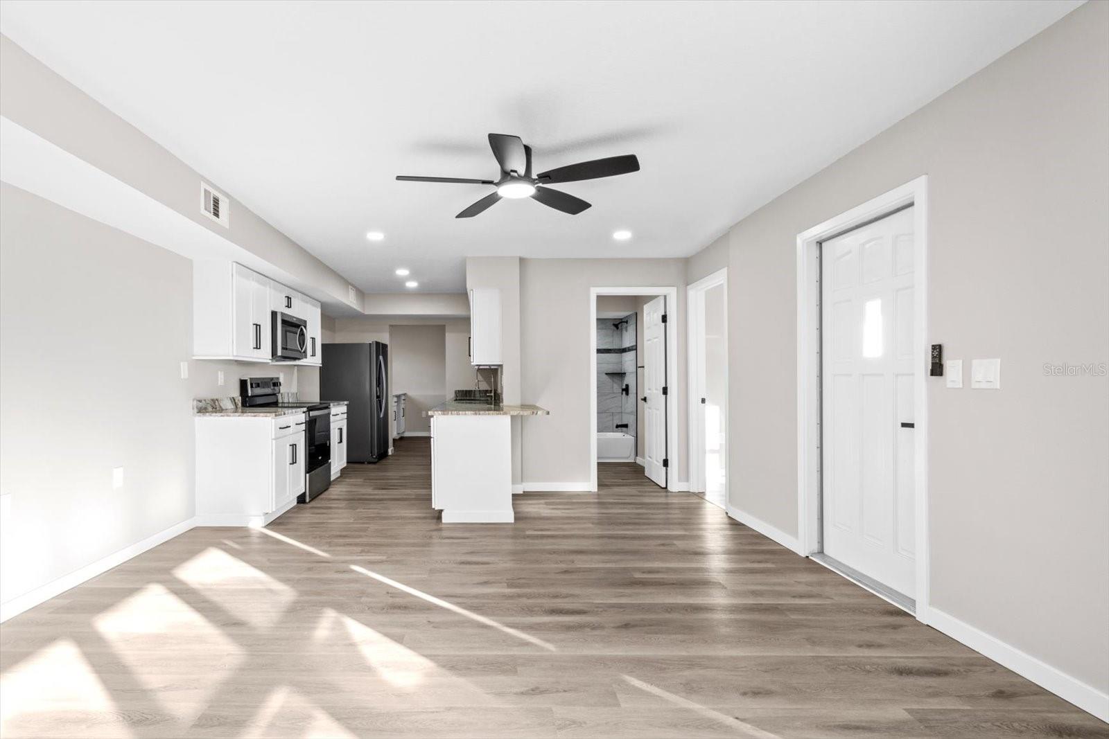 1304 NE 5TH AVE, CRYSTAL RIVER, FL, 34428