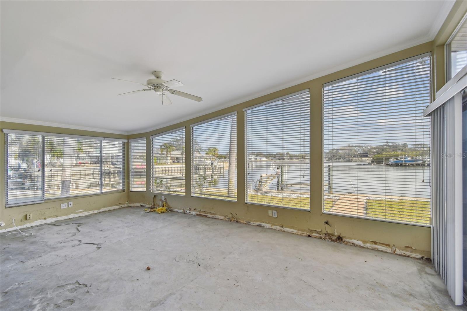 1897 CLEARWATER HARBOR DR, LARGO, FL, 33770