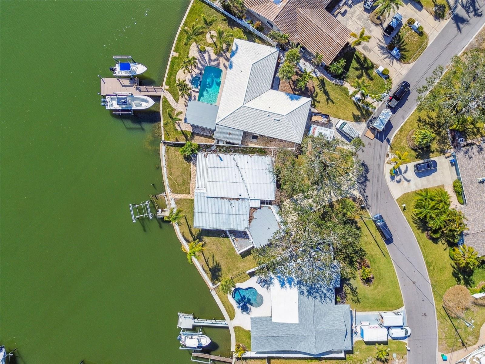 1897 CLEARWATER HARBOR DR, LARGO, FL, 33770
