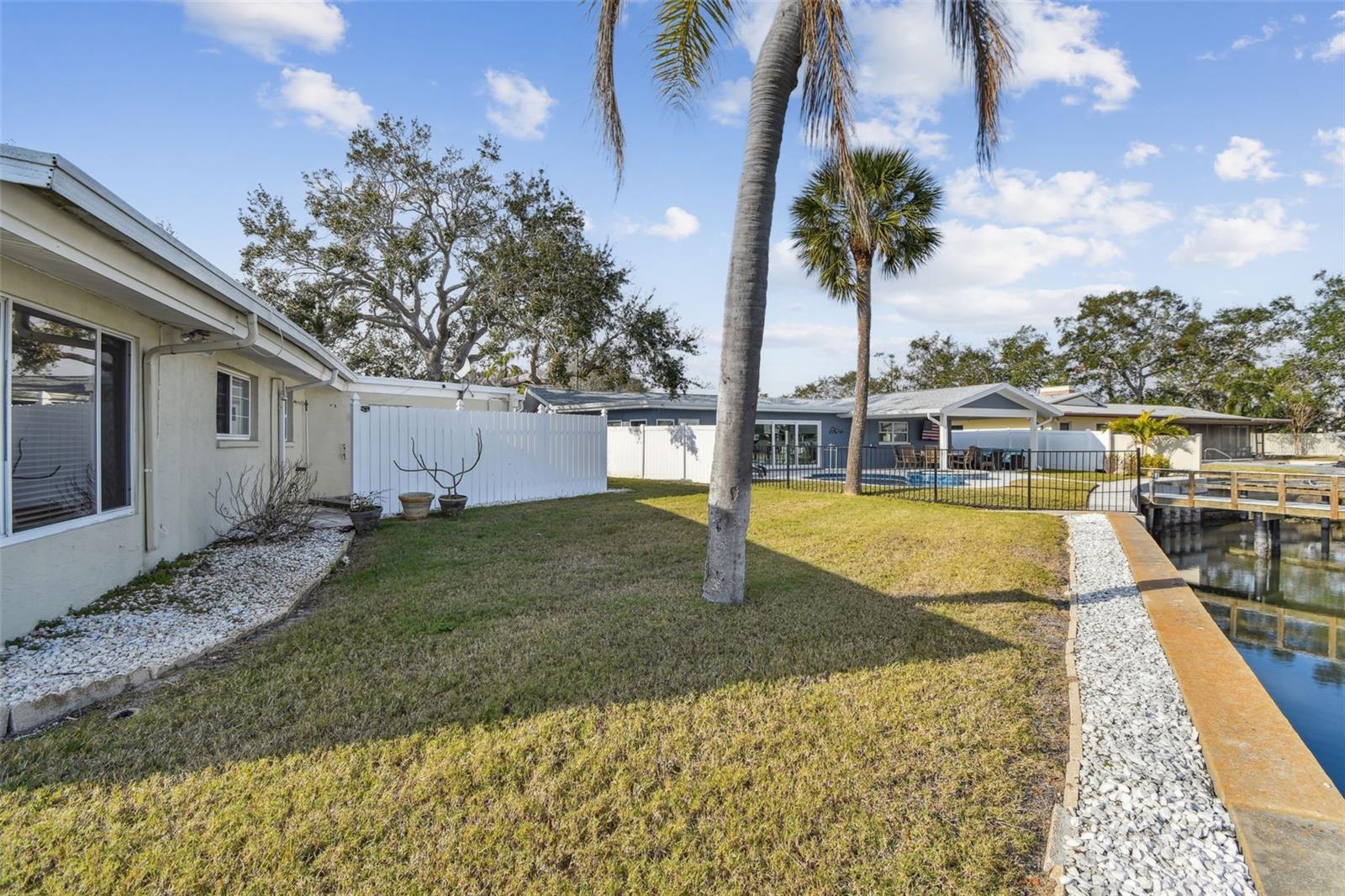 1897 CLEARWATER HARBOR DR, LARGO, FL, 33770