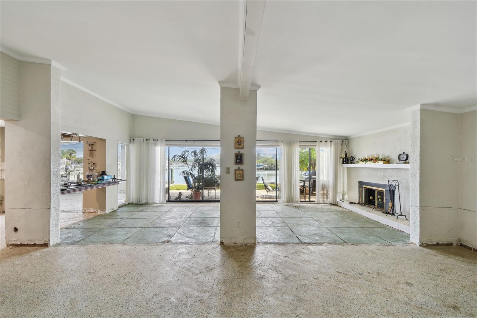 1897 CLEARWATER HARBOR DR, LARGO, FL, 33770