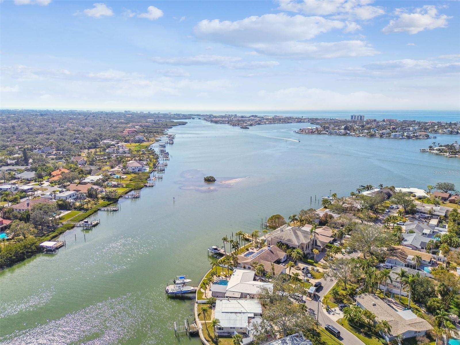 1897 CLEARWATER HARBOR DR, LARGO, FL, 33770