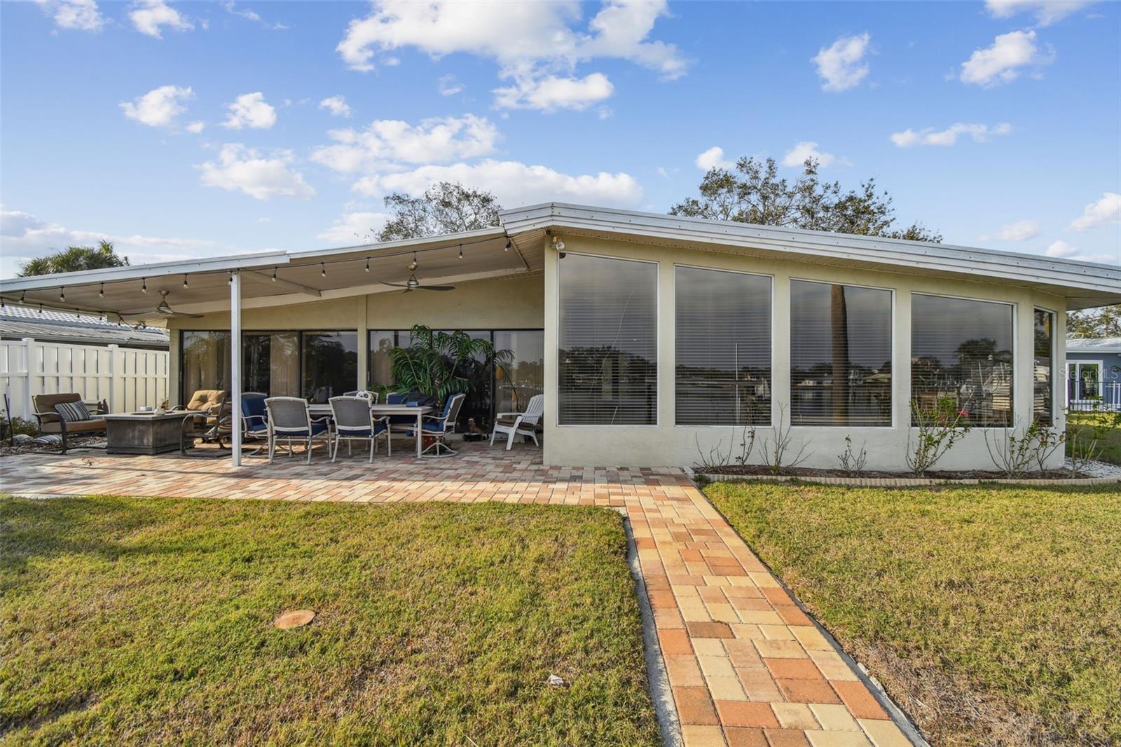 1897 CLEARWATER HARBOR DR, LARGO, FL, 33770