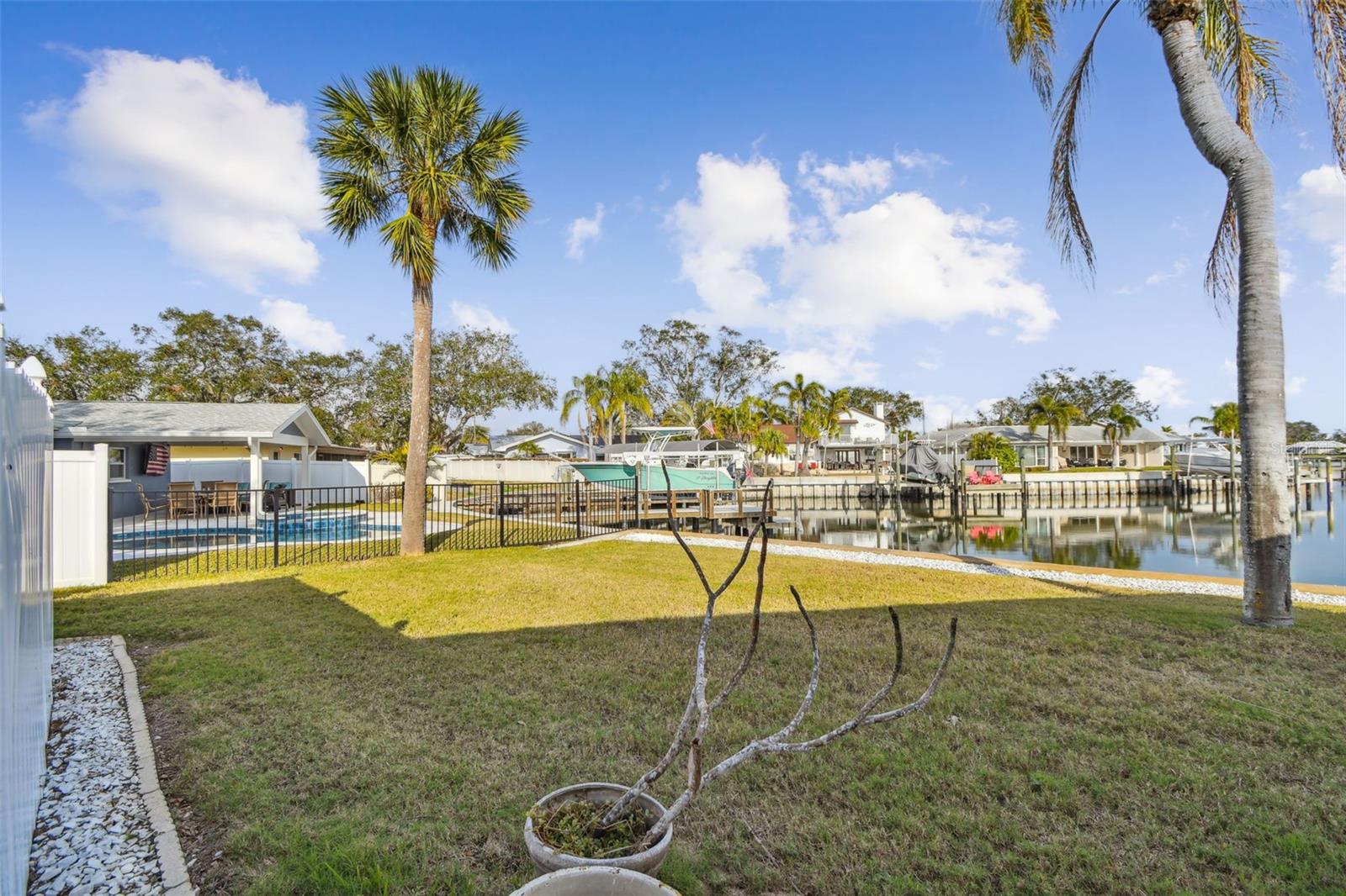 1897 CLEARWATER HARBOR DR, LARGO, FL, 33770