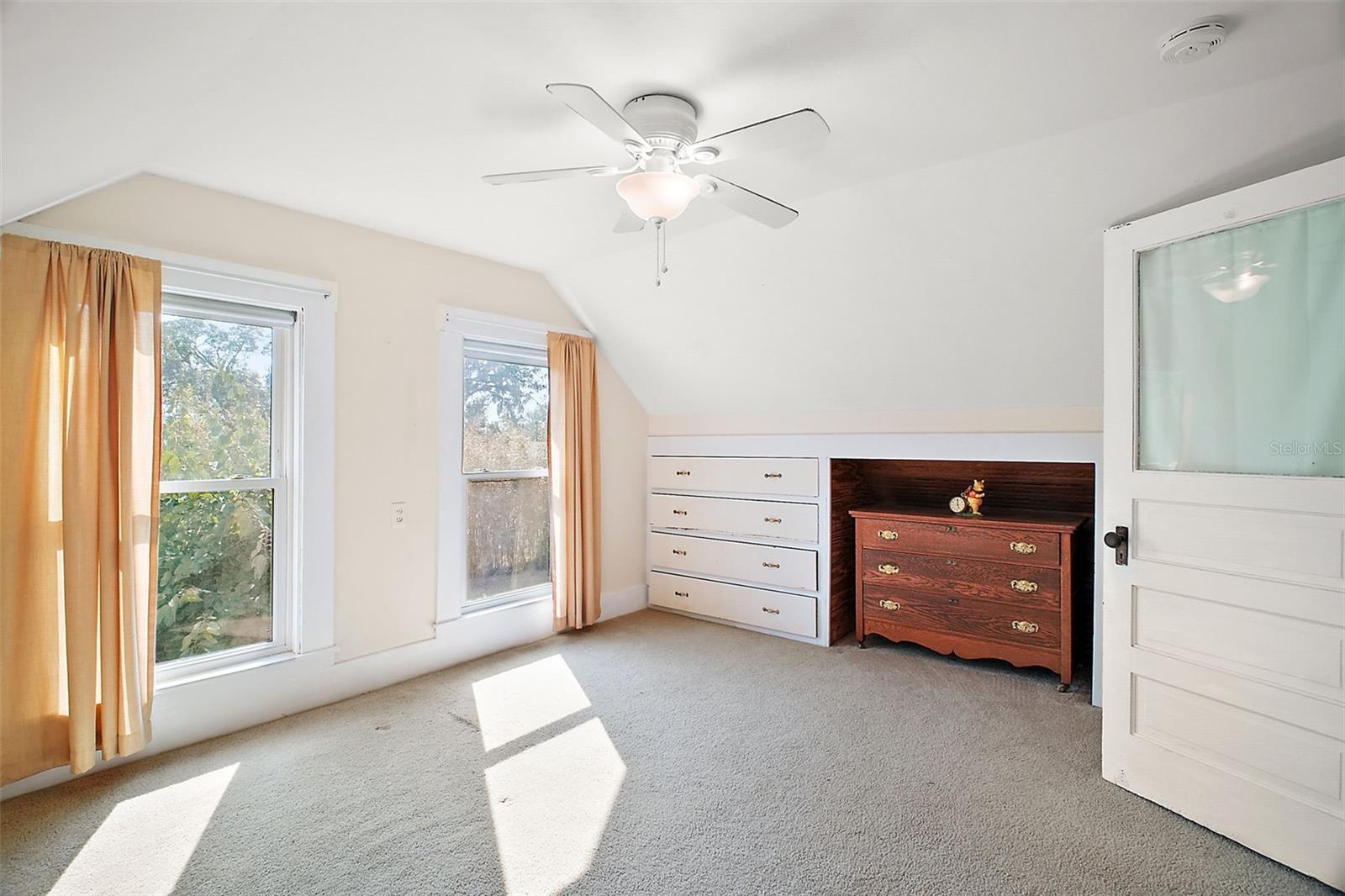 7206 EARLWOOD AVE, MOUNT DORA, FL, 32757