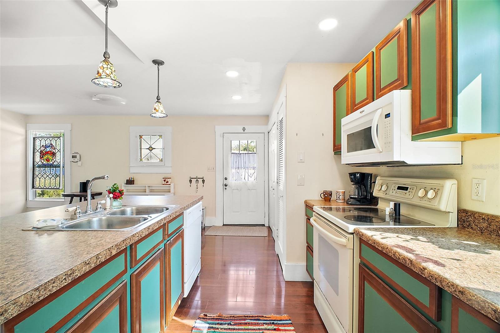 7206 EARLWOOD AVE, MOUNT DORA, FL, 32757
