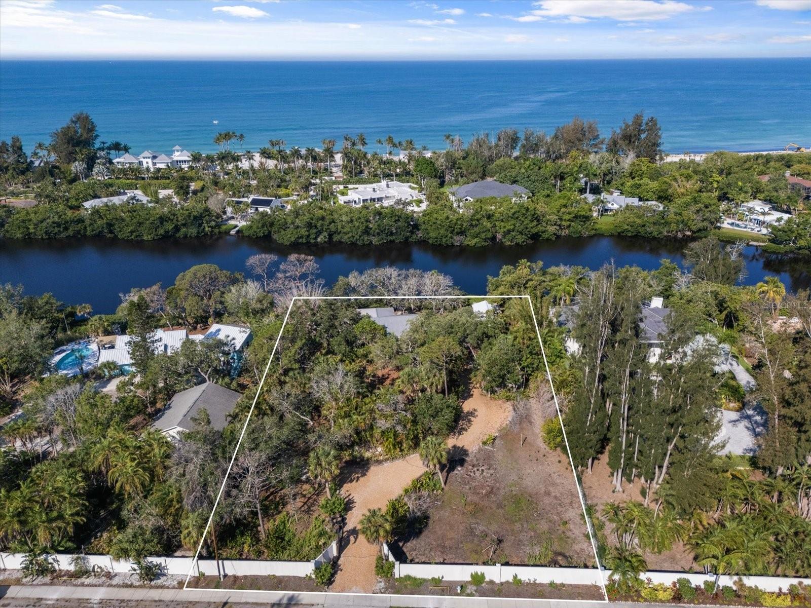 7536 MIDNIGHT PASS RD, SARASOTA, FL, 34242