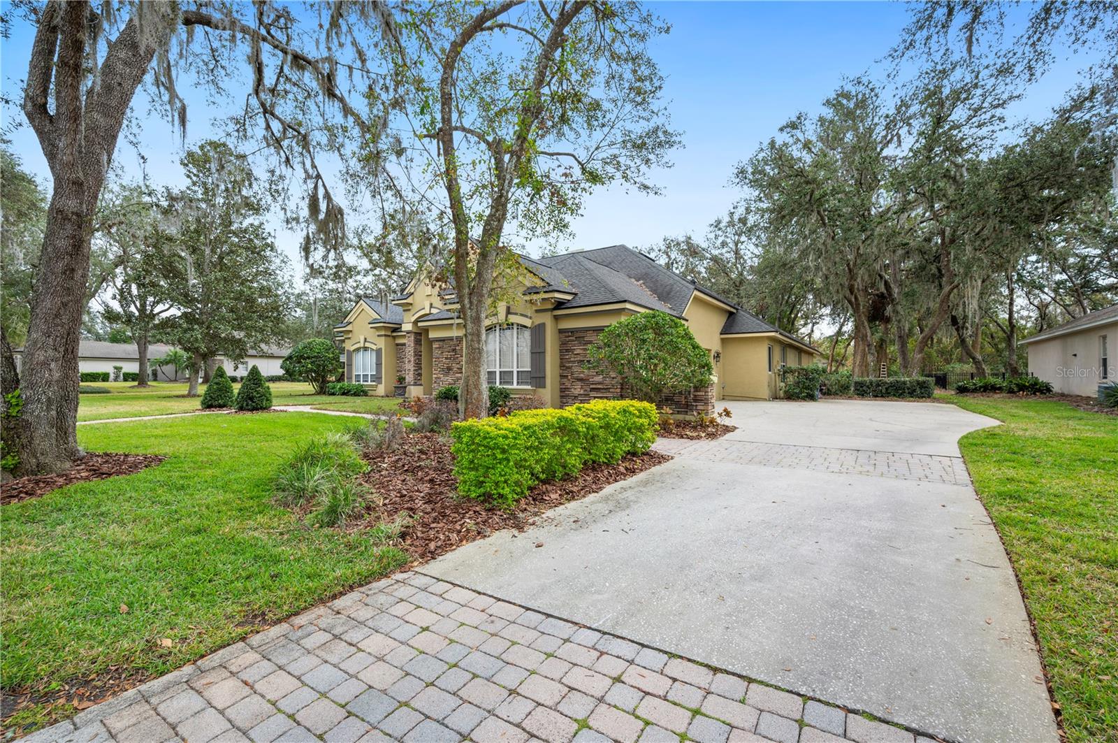 6011 HAMMOCK HILL AVE, LITHIA, FL, 33547
