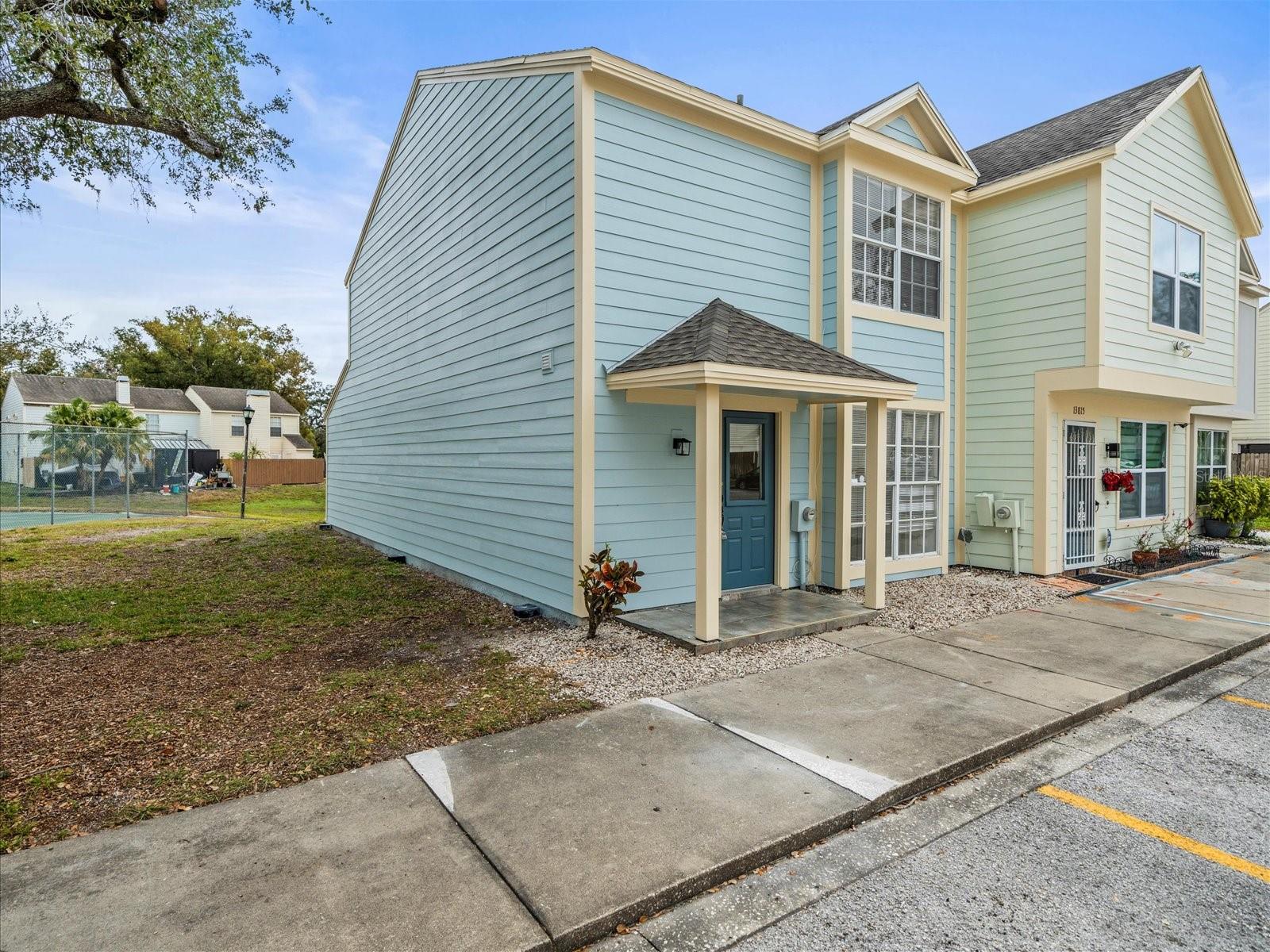 13817 STONE MILL WAY, TAMPA, FL, 33613