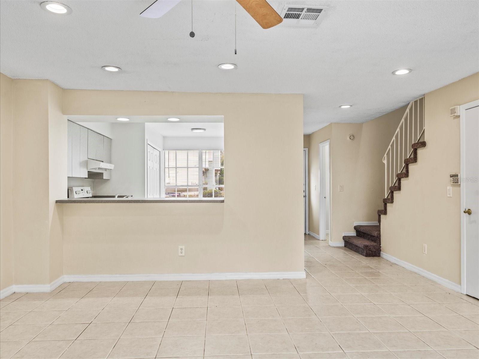13817 STONE MILL WAY, TAMPA, FL, 33613