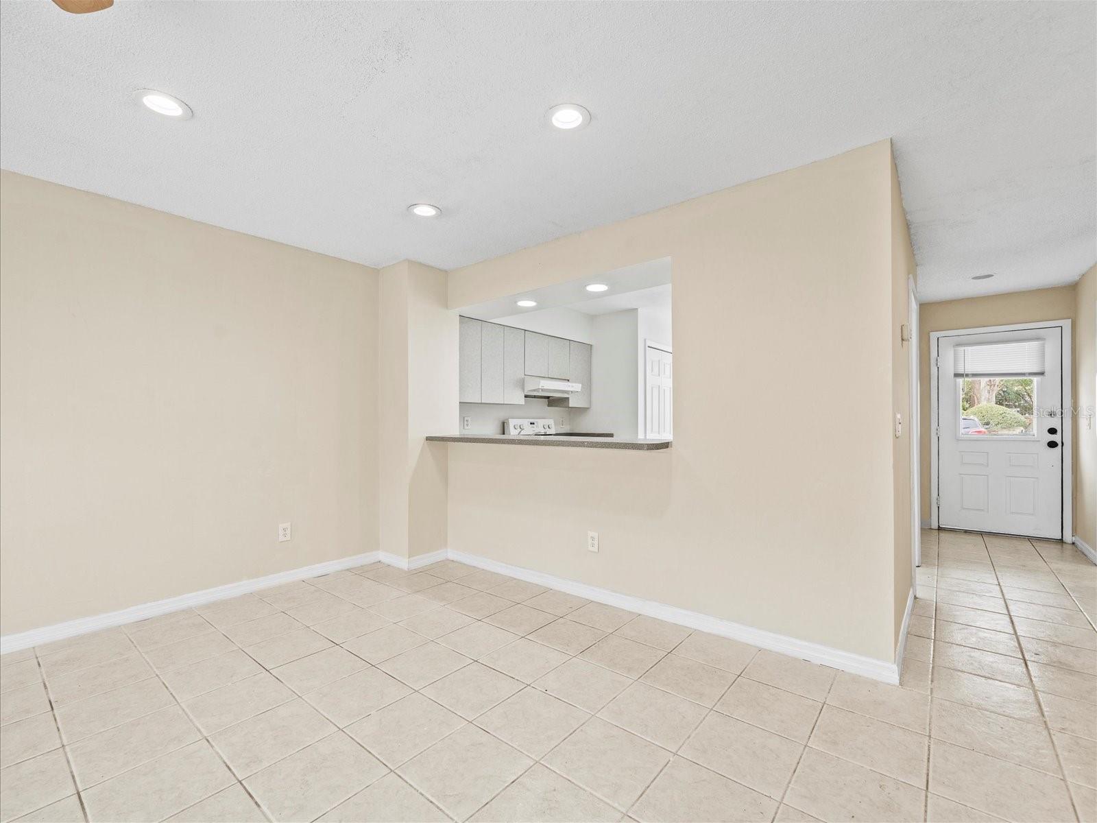 13817 STONE MILL WAY, TAMPA, FL, 33613