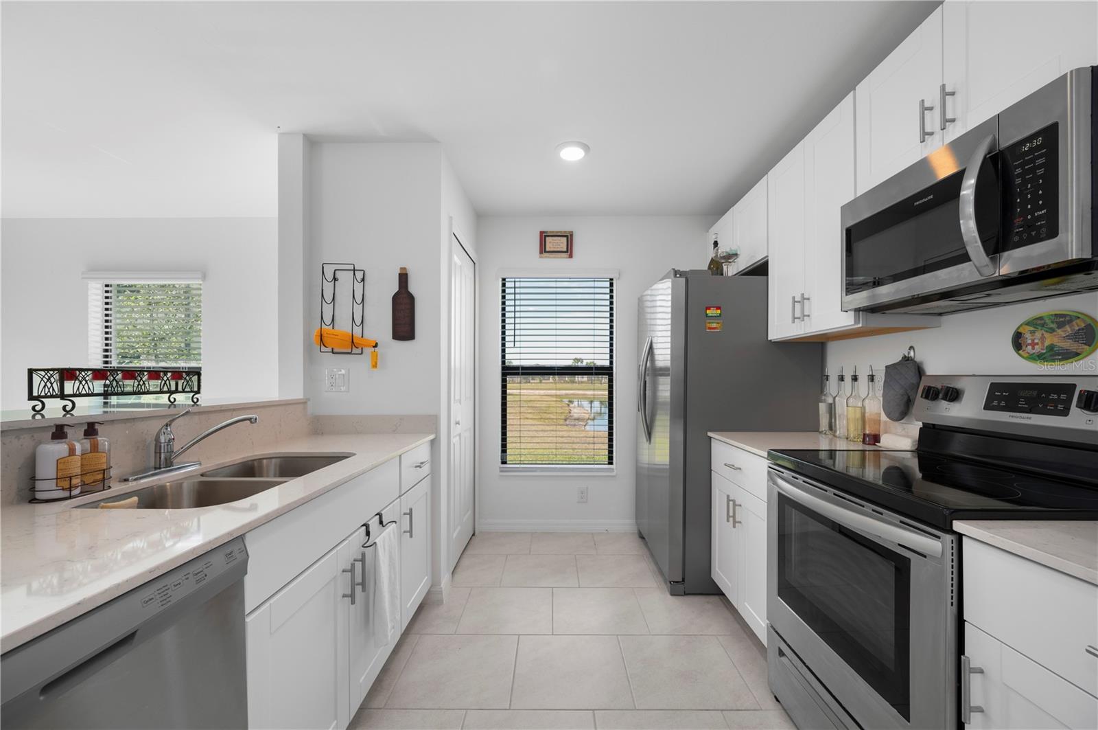1944 VISTA LANDINGS CT, PORT CHARLOTTE, FL, 33953