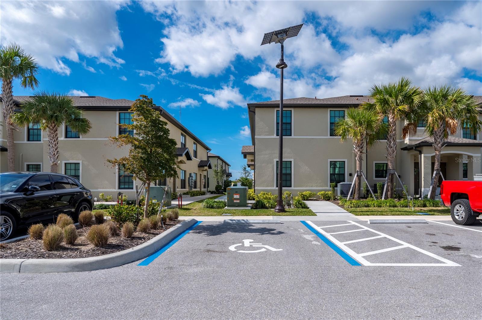 1944 VISTA LANDINGS CT, PORT CHARLOTTE, FL, 33953