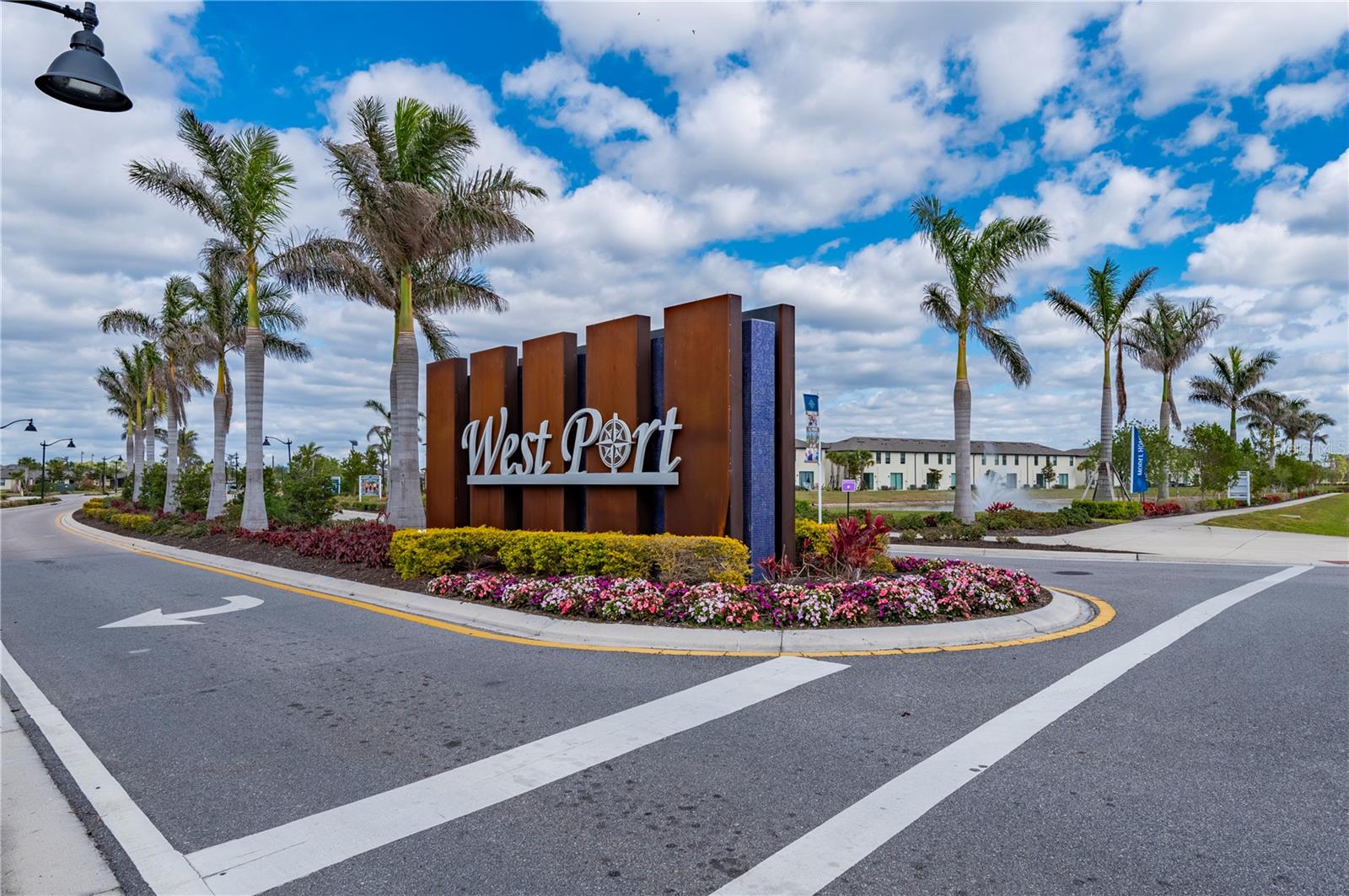 1944 VISTA LANDINGS CT, PORT CHARLOTTE, FL, 33953