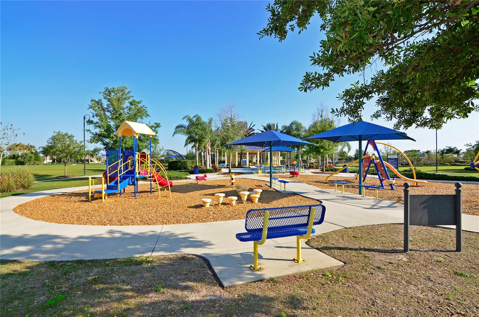 11924 FOREST PARK CIR, LAKEWOOD RANCH, FL, 34211