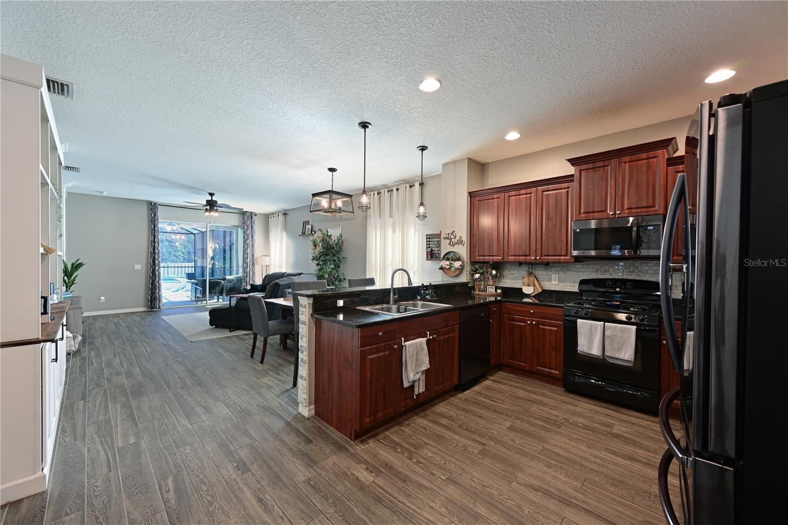 11924 FOREST PARK CIR, LAKEWOOD RANCH, FL, 34211
