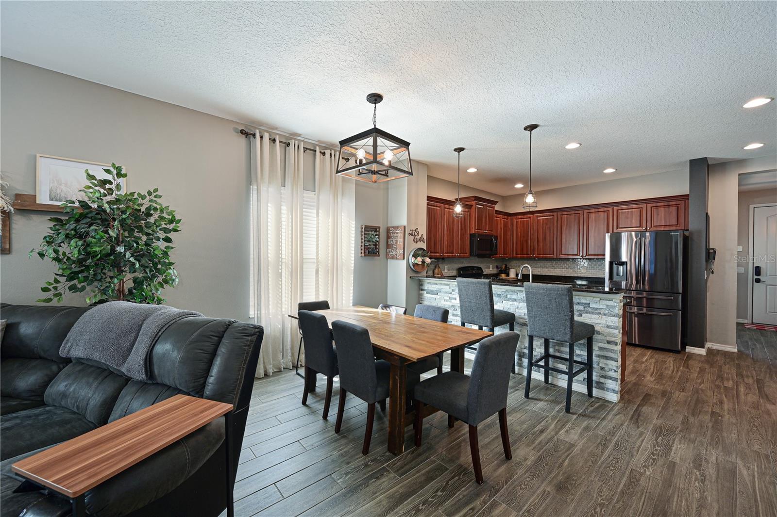 11924 FOREST PARK CIR, LAKEWOOD RANCH, FL, 34211