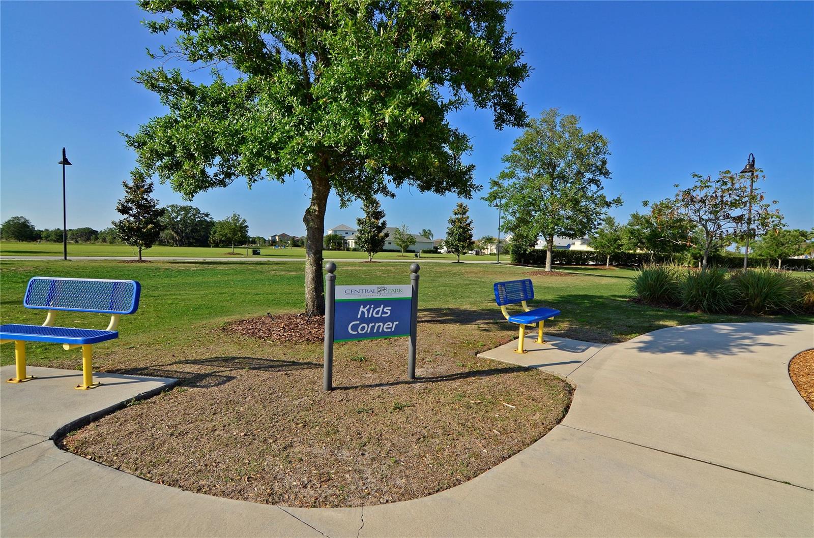 11924 FOREST PARK CIR, LAKEWOOD RANCH, FL, 34211