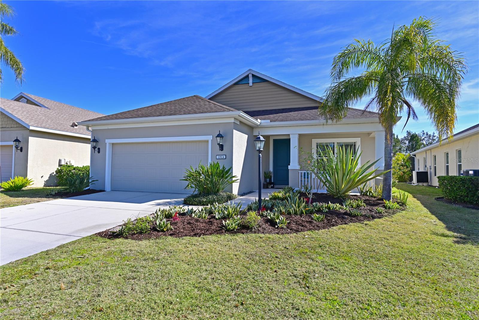 11924 FOREST PARK CIR, LAKEWOOD RANCH, FL, 34211