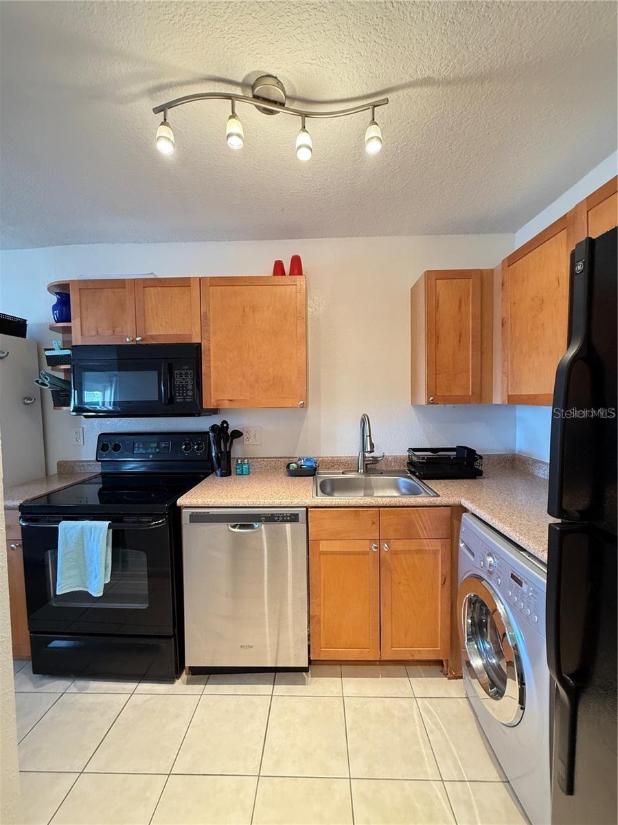 5007 STARFISH DR SE #B, ST PETERSBURG, FL, 33705
