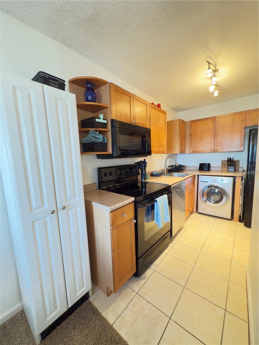 5007 STARFISH DR SE #B, ST PETERSBURG, FL, 33705