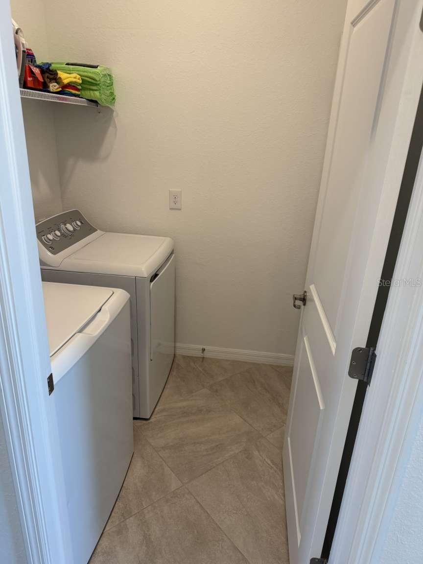 6005 WORSHAM LN #102, BRADENTON, FL, 34211