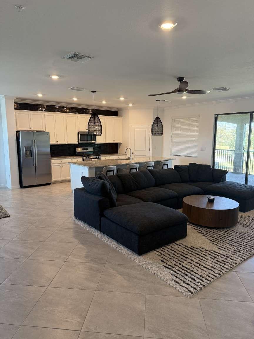 6005 WORSHAM LN #102, BRADENTON, FL, 34211