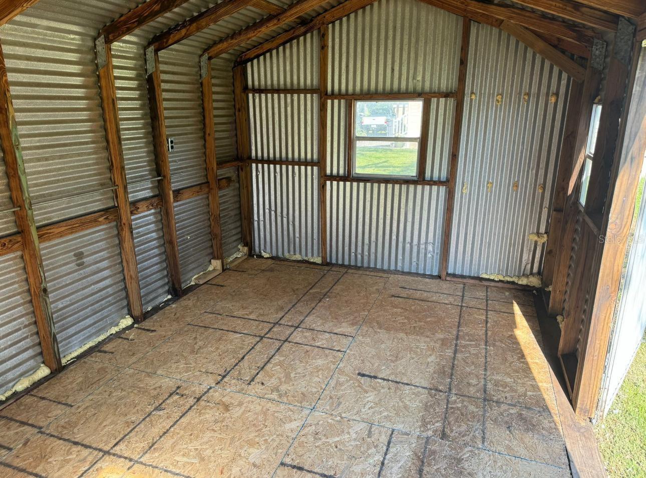 2205 MCGEE RD, PLANT CITY, FL, 33565