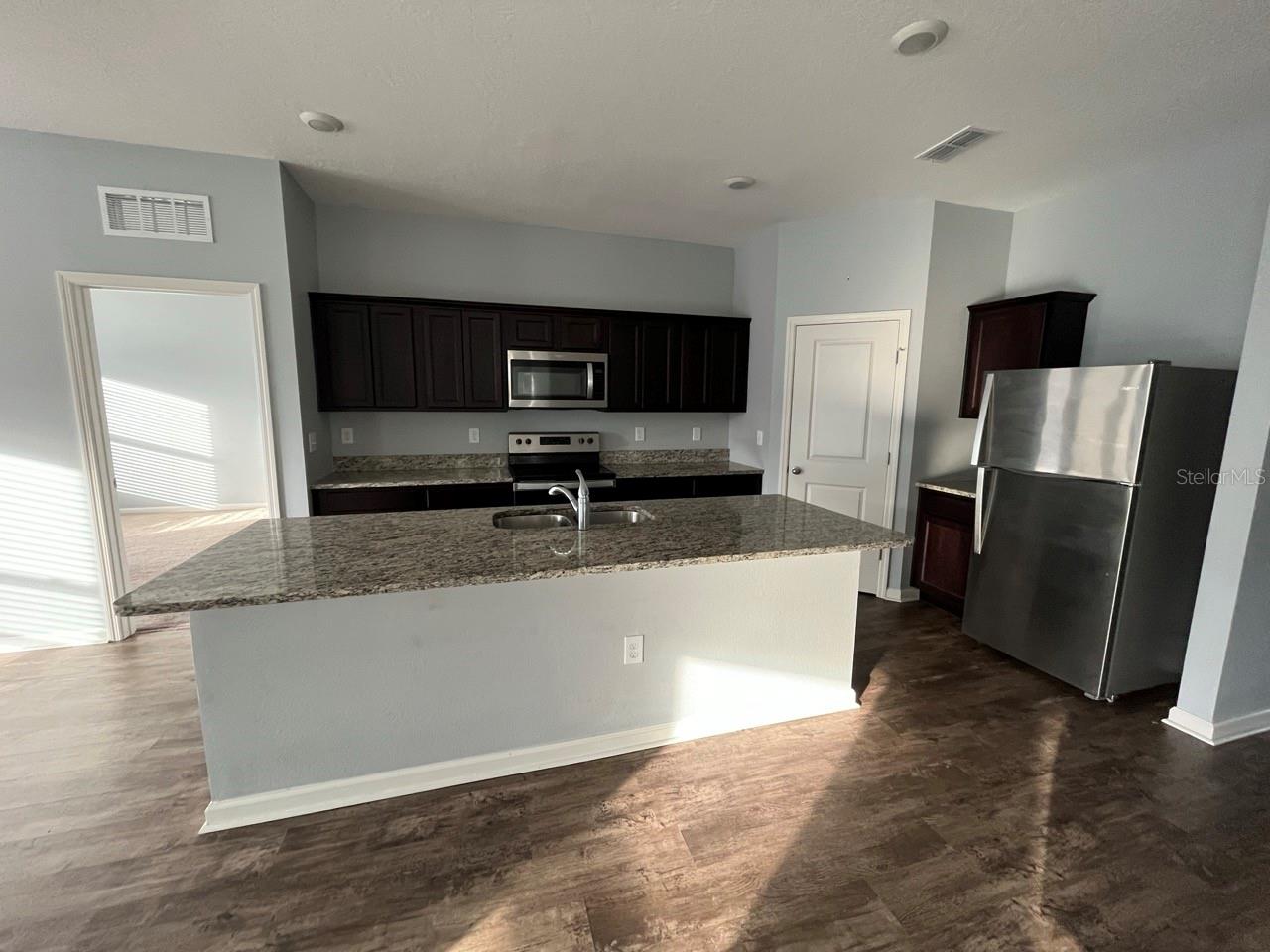 1075 AERIDES WAY, DAVENPORT, FL, 33837