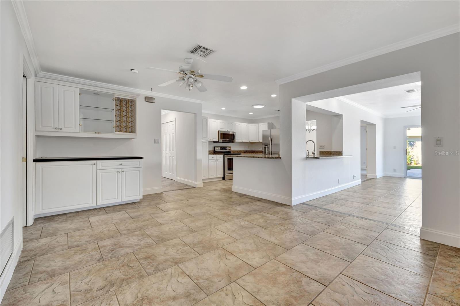 2851 HARDEE DR, SARASOTA, FL, 34231