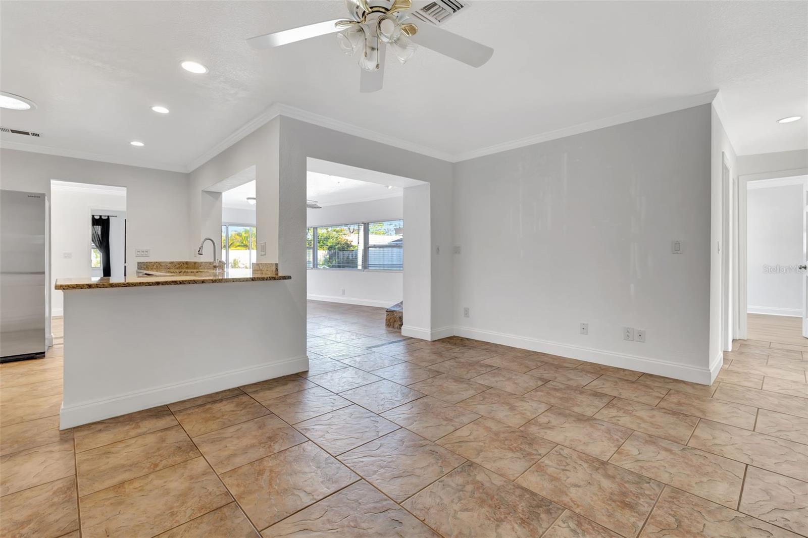 2851 HARDEE DR, SARASOTA, FL, 34231