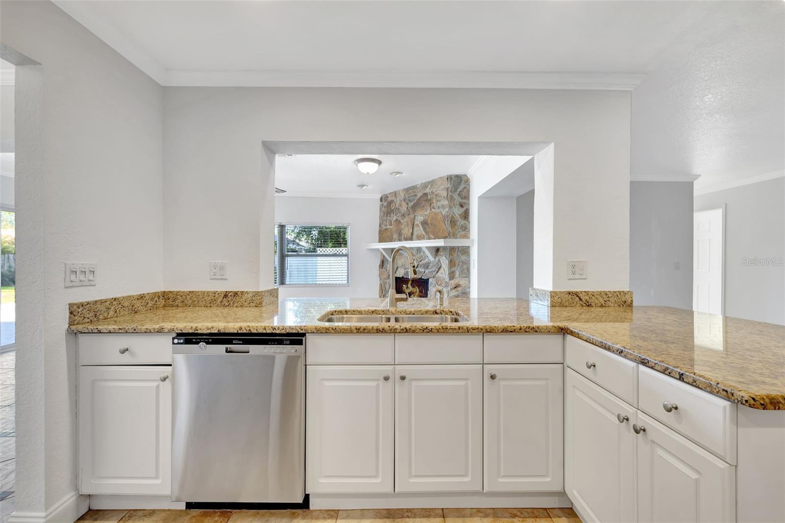 2851 HARDEE DR, SARASOTA, FL, 34231