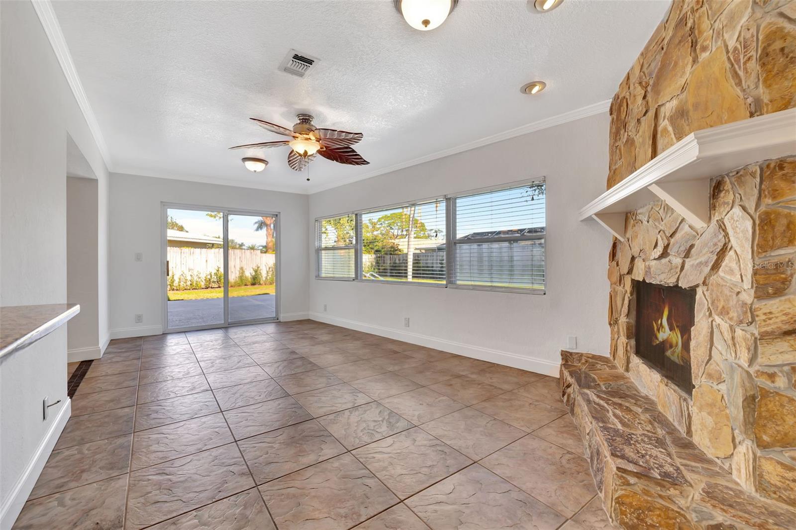 2851 HARDEE DR, SARASOTA, FL, 34231