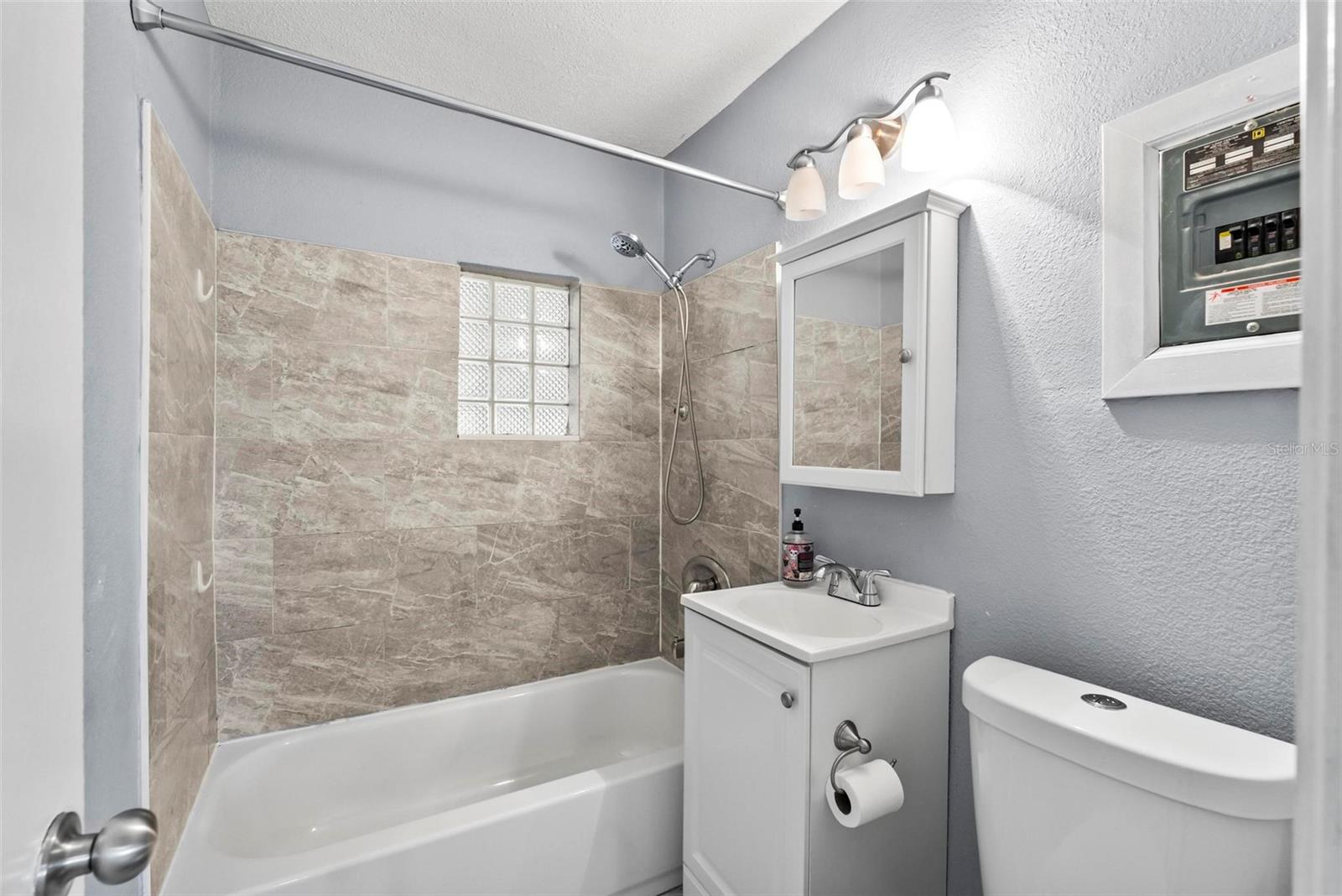 65 ALAMANDA DR, ORMOND BEACH, FL, 32176