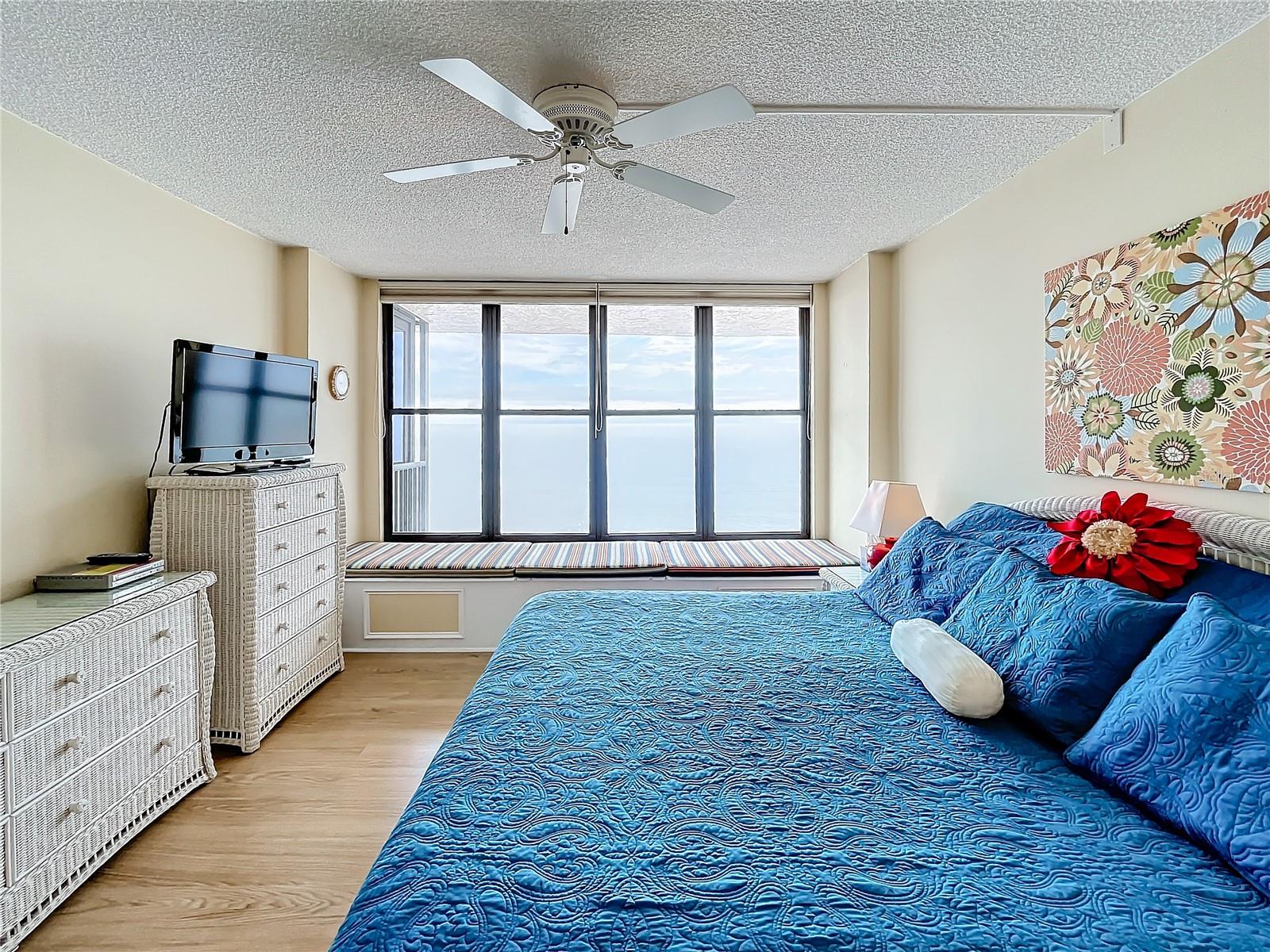 18304 GULF BLVD #619, REDINGTON SHORES, FL, 33708