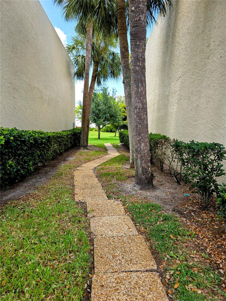 535 SPRING LAKES BLVD, BRADENTON, FL, 34210