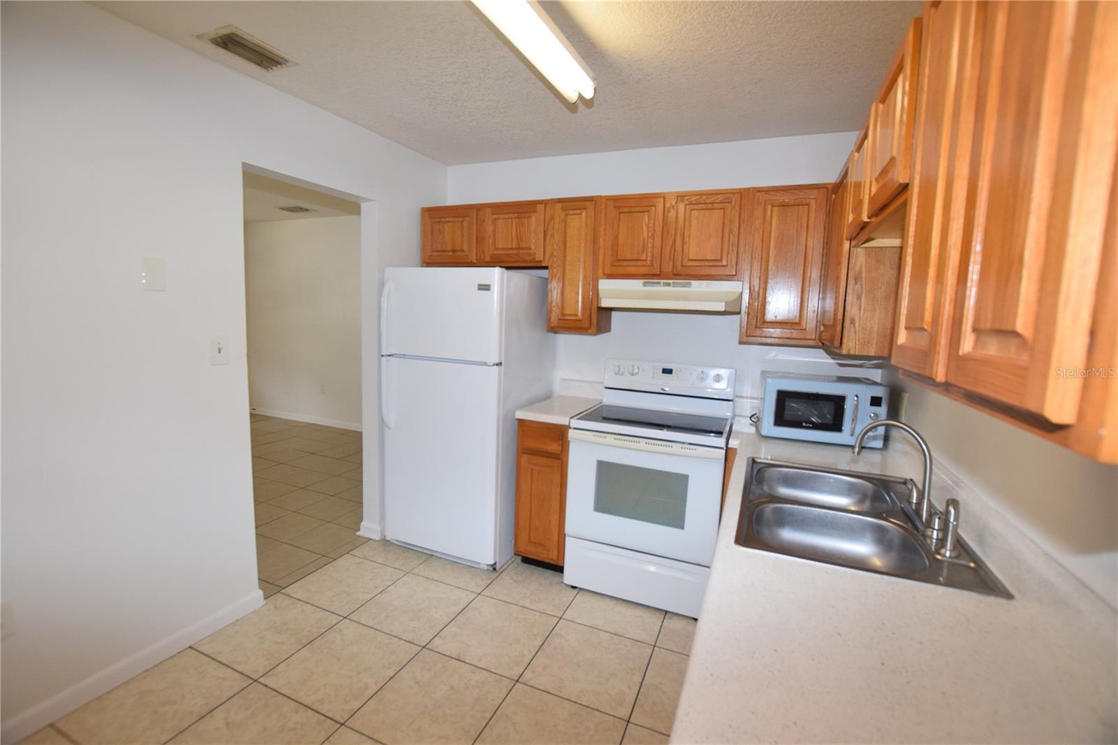 1801 CENTER ST #2, LEESBURG, FL, 34748