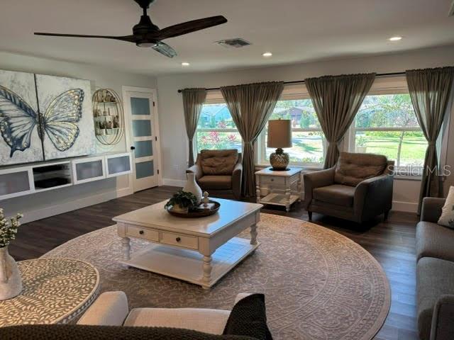 825 E LAKESHORE BLVD, KISSIMMEE, FL, 34744