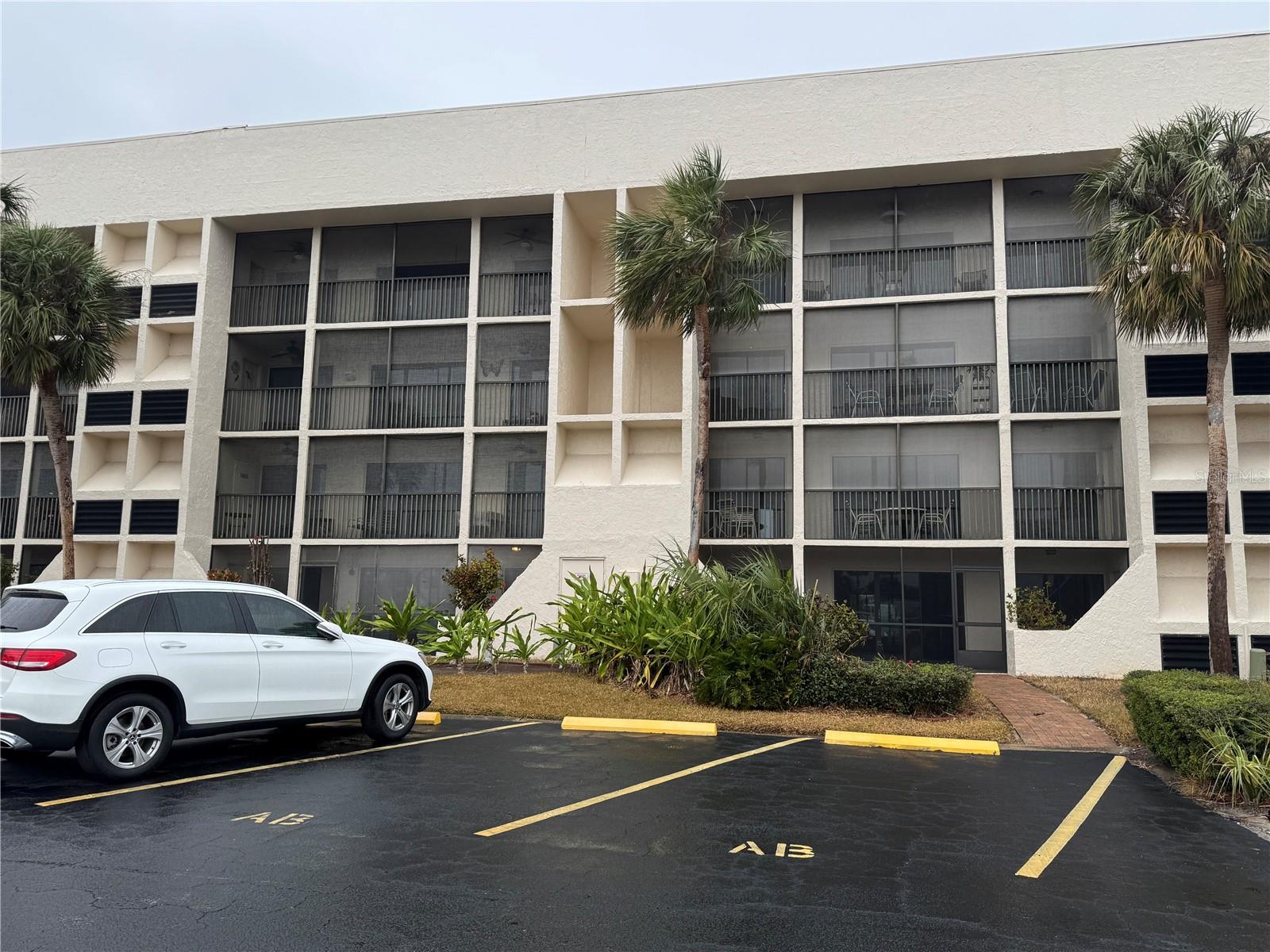 6120 43RD ST W #101B, BRADENTON, FL, 34210